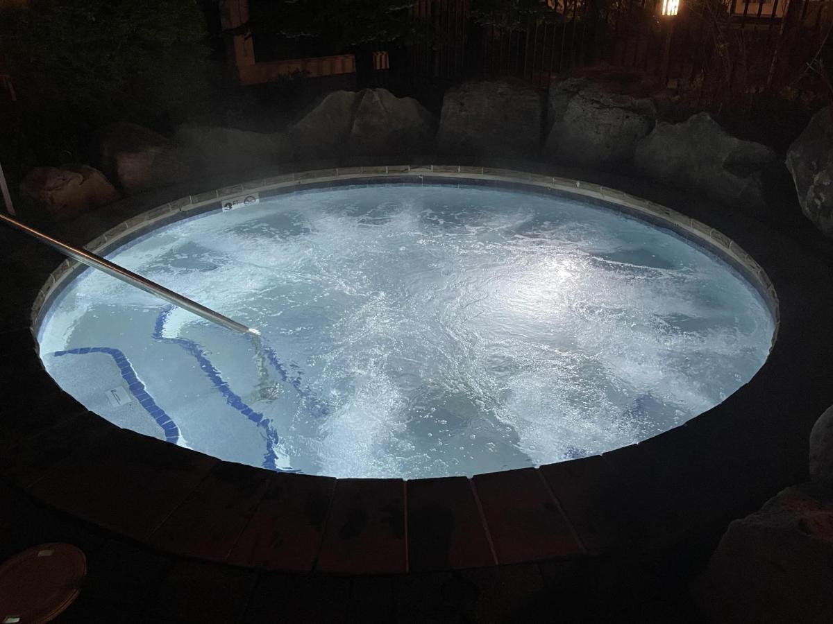 Allegheny Spring 239 King, Bed/Ski-In, Out/Pool & Hot Tub Snowshoe Exterior foto